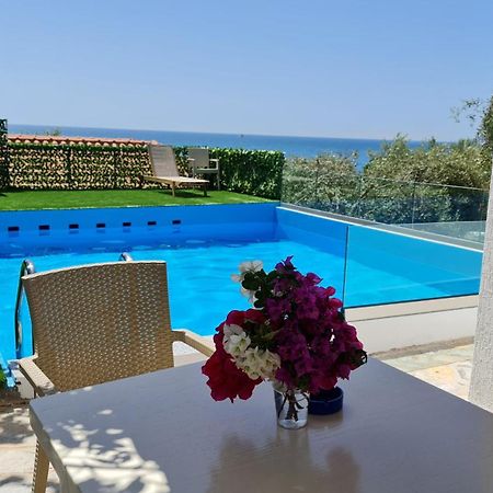 Villa Skenderi Sarandë Exterior foto